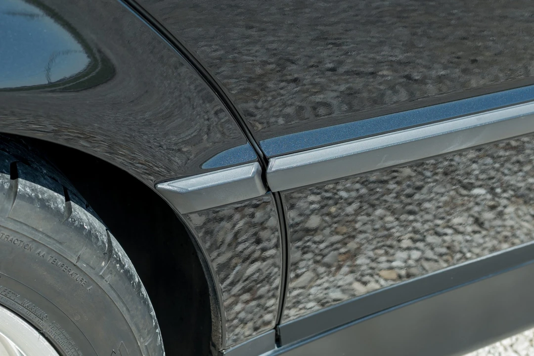 1999 BMW E38 7 Series - Image 19 of 31