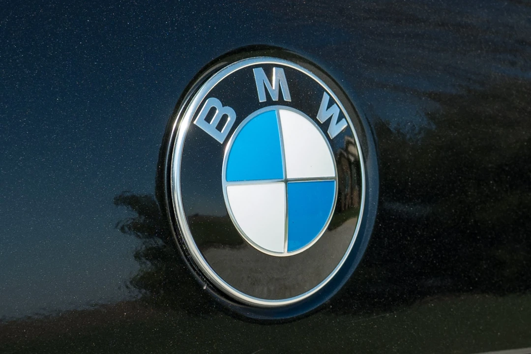 1999 BMW E38 7 Series - Image 23 of 31