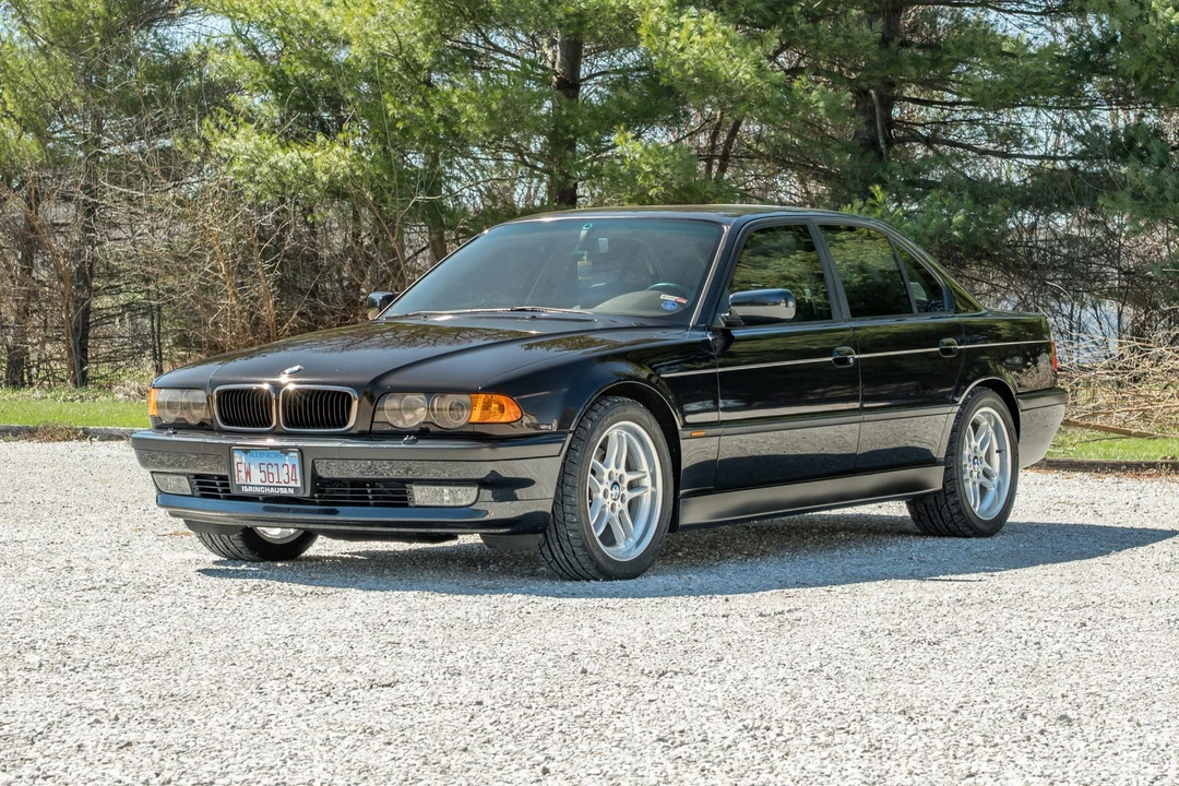 1999 BMW E38 7 Series - Image 2 of 31