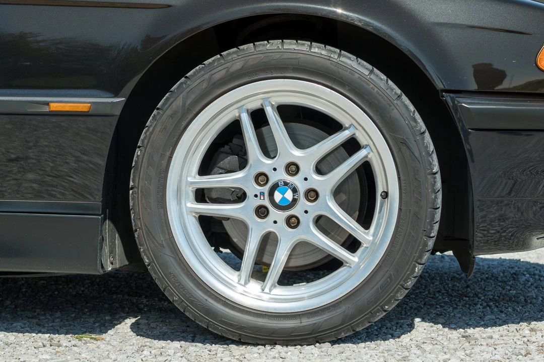 1999 BMW E38 7 Series - Image 30 of 31