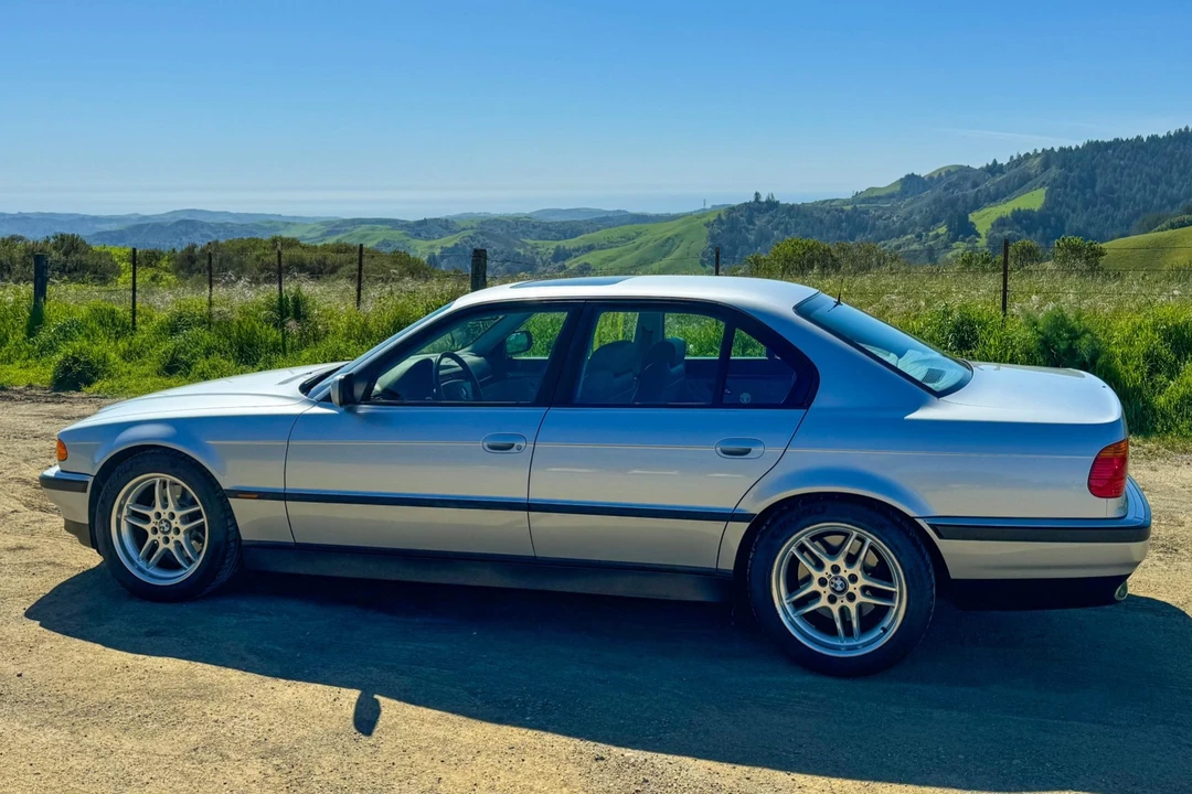 1999 BMW E38 7 Series - Image 9 of 31