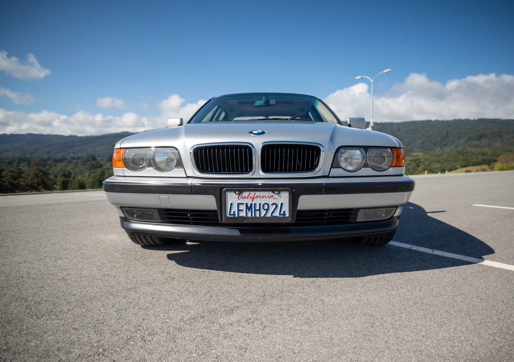 1999 BMW E38 7 Series - Image 3 of 31
