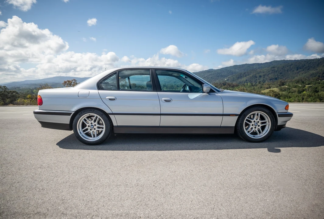 1999 BMW E38 7 Series - Image 5 of 31