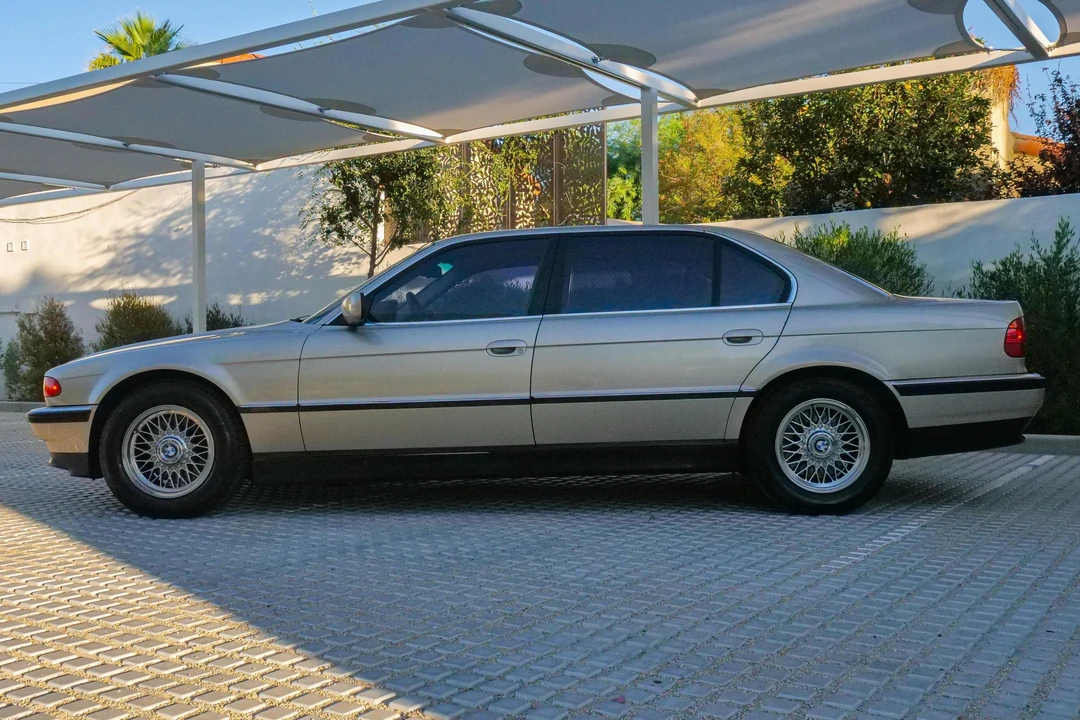 1999 BMW E38 7 Series - Image 3 of 31