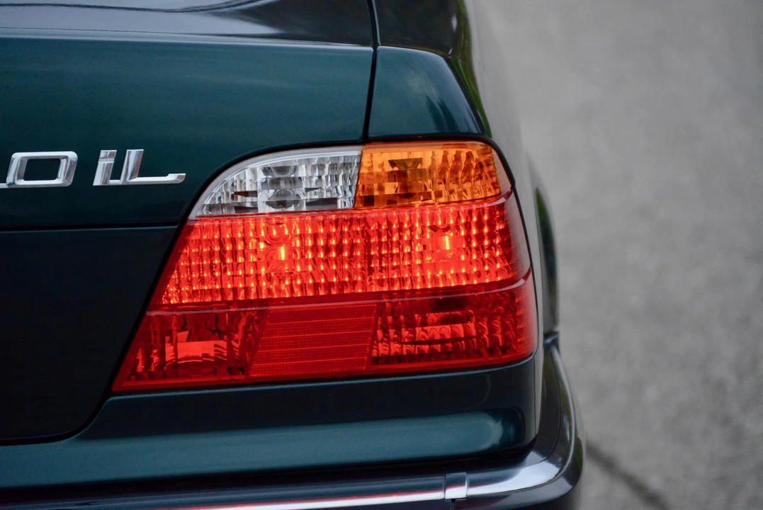 1999 BMW E38 7 Series - Image 31 of 31