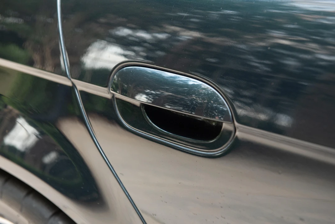 1999 BMW E38 7 Series - Image 24 of 31