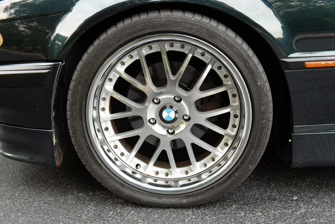 1999 BMW E38 7 Series - Image 28 of 31
