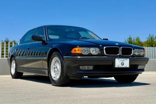 1999 BMW 740iL
