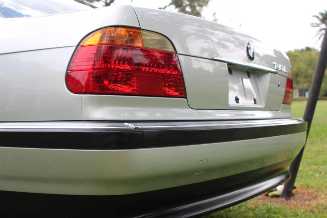 1999 BMW E38 7 Series - Image 9 of 31