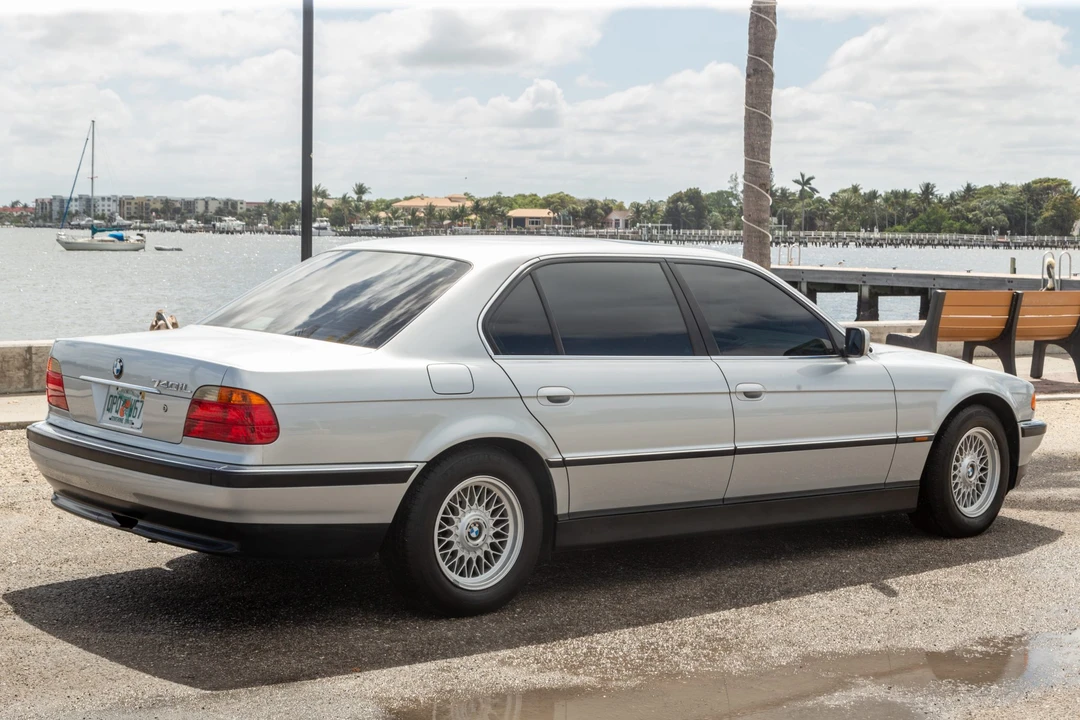 1999 BMW E38 7 Series - Image 7 of 31