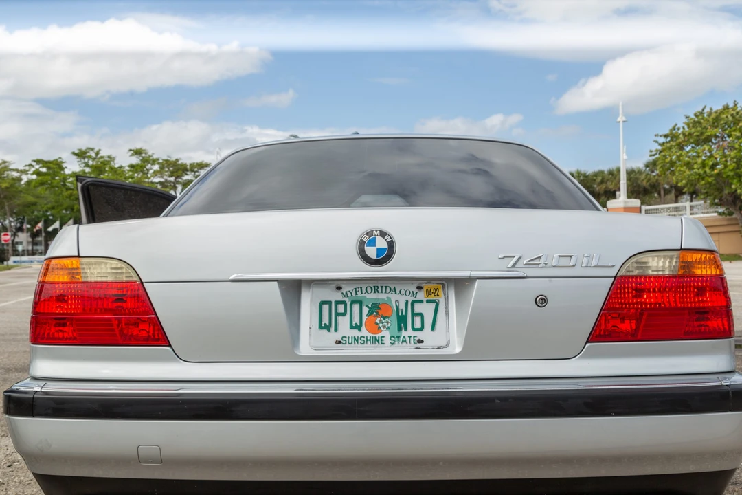 1999 BMW E38 7 Series - Image 6 of 31