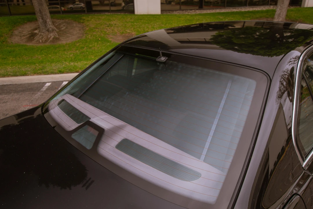 1999 BMW E38 750i & 750iL Sedan - Image 23 of 31