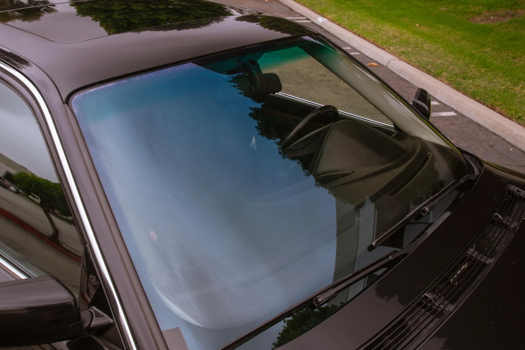 1999 BMW E38 750i & 750iL Sedan - Image 29 of 31
