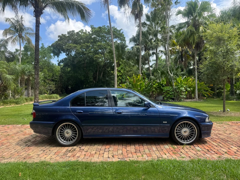 1999 BMW Alpina B10 - Image 8 of 31