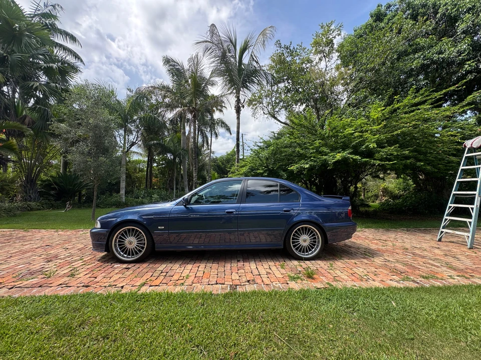 1999 BMW Alpina B10 - Image 18 of 31