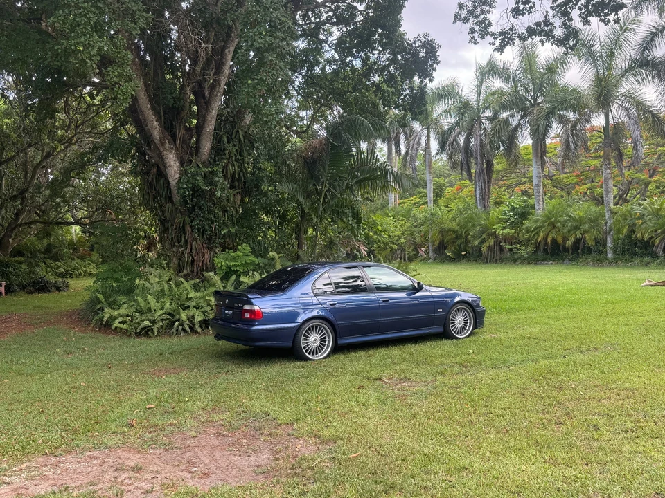 1999 BMW Alpina B10 - Image 25 of 31