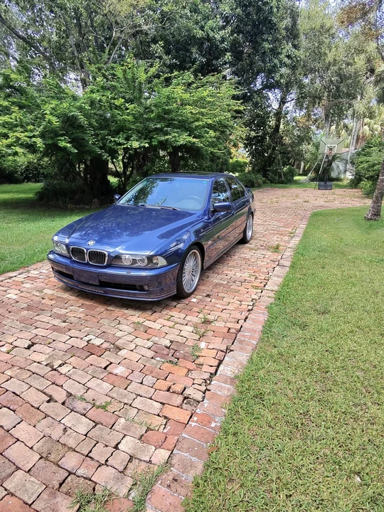 1999 BMW Alpina B10 - Image 2 of 31