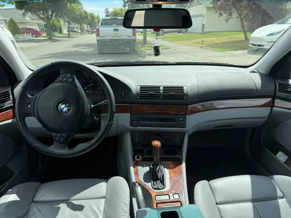 1999 BMW E39 5 Series - Image 10 of 11