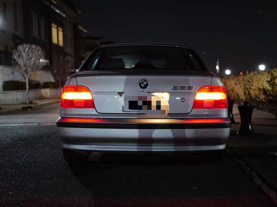 1999 BMW E39 5 Series - Image 5 of 11