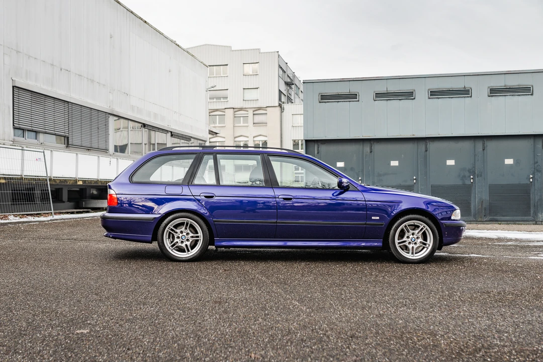 1999 BMW E39 540i - Image 5 of 31