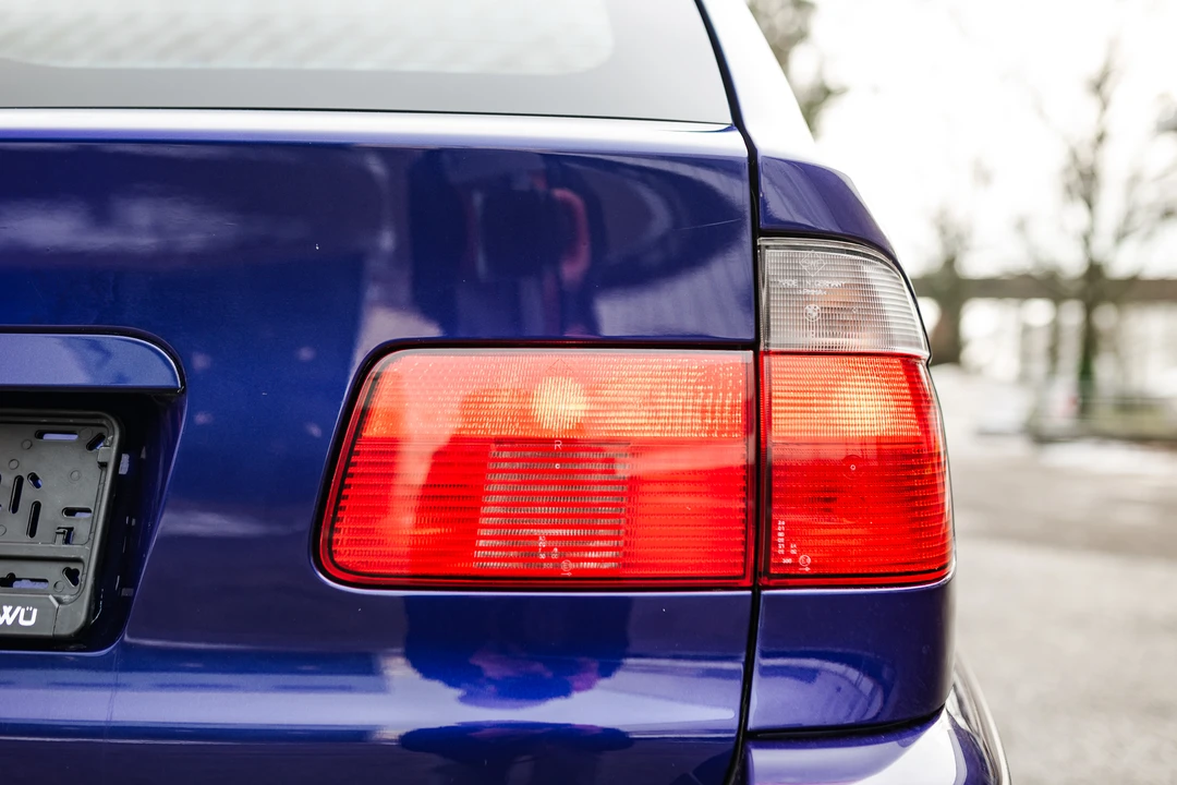 1999 BMW E39 540i - Image 30 of 31