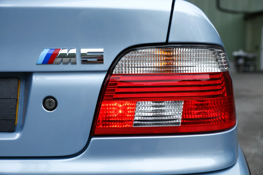 1999 BMW E39 M5 - Image 17 of 31