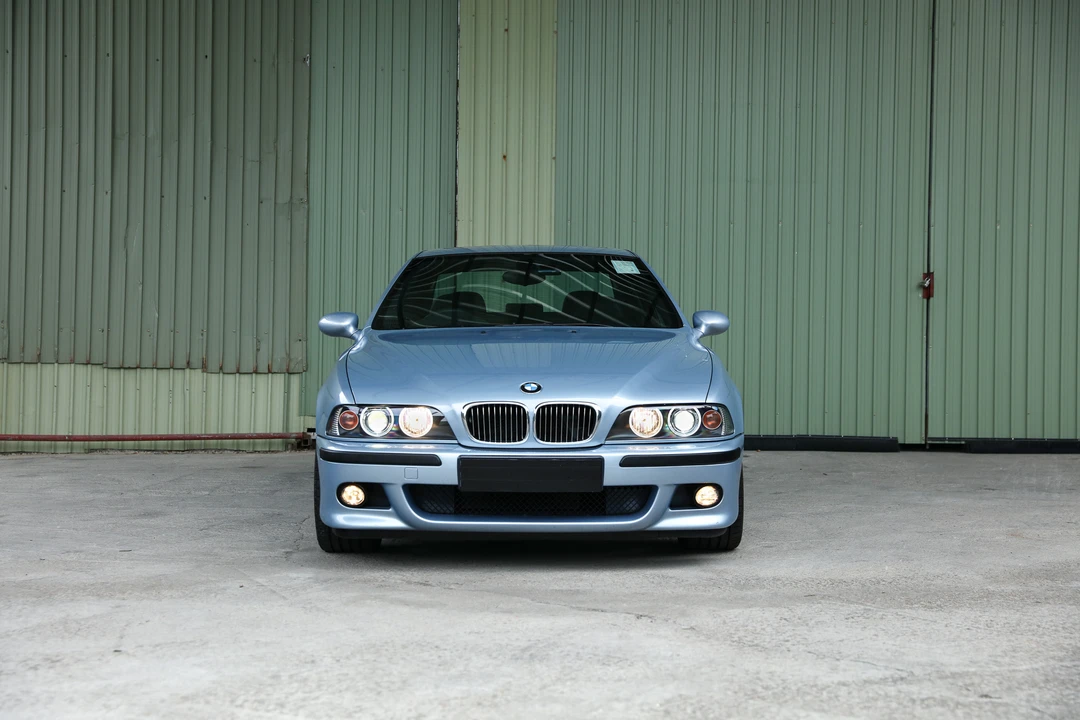 1999 BMW E39 M5 - Image 2 of 31