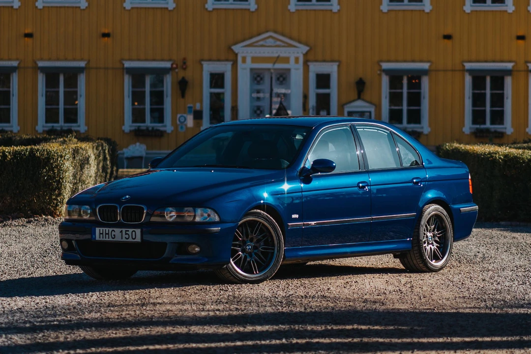 1999 BMW E39 M5 - Image 2 of 31