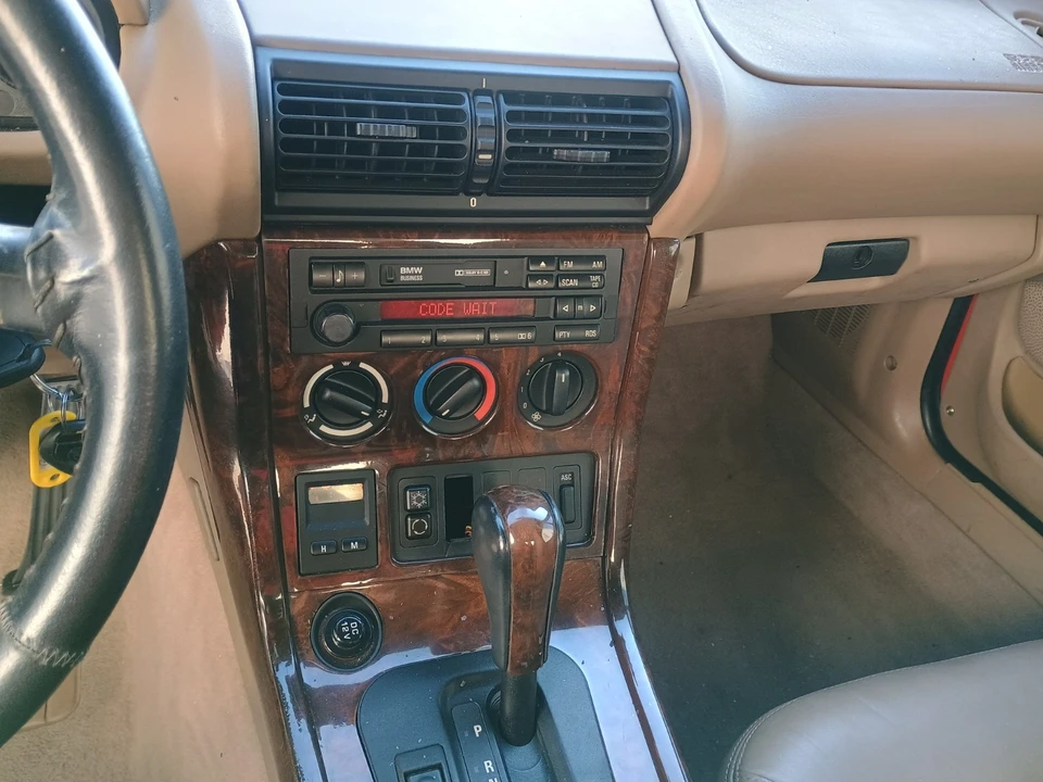 1999 BMW Z3 Roadster - Image 13 of 21