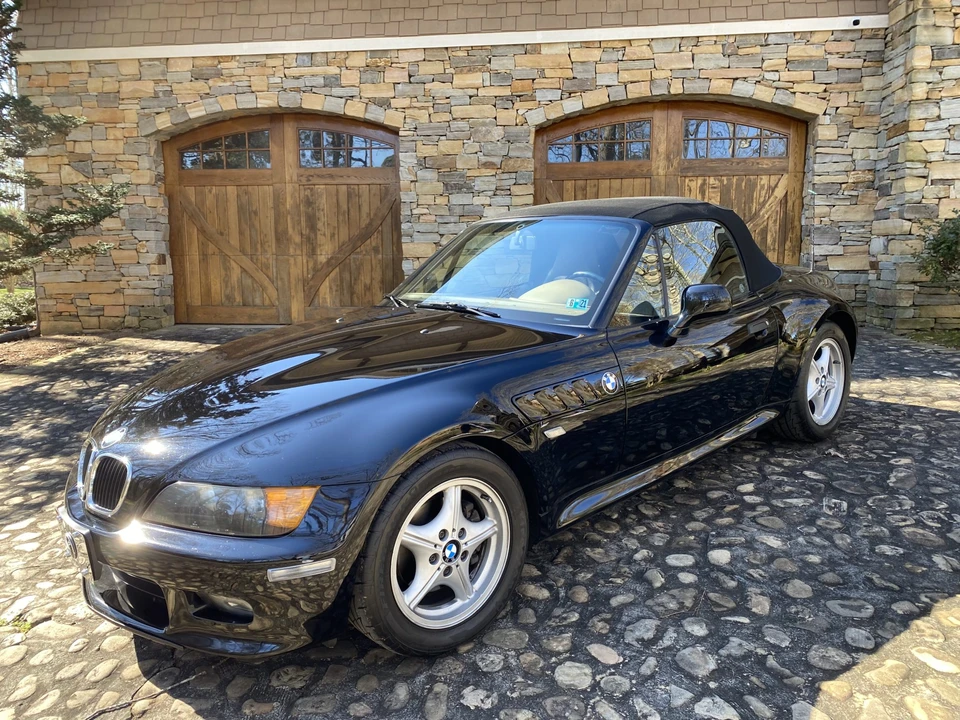 1999 BMW Z3 Roadster - Image 2 of 31