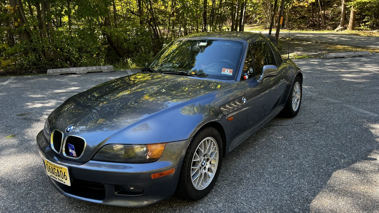 1999 BMW Z3 Roadster - Image 2 of 31