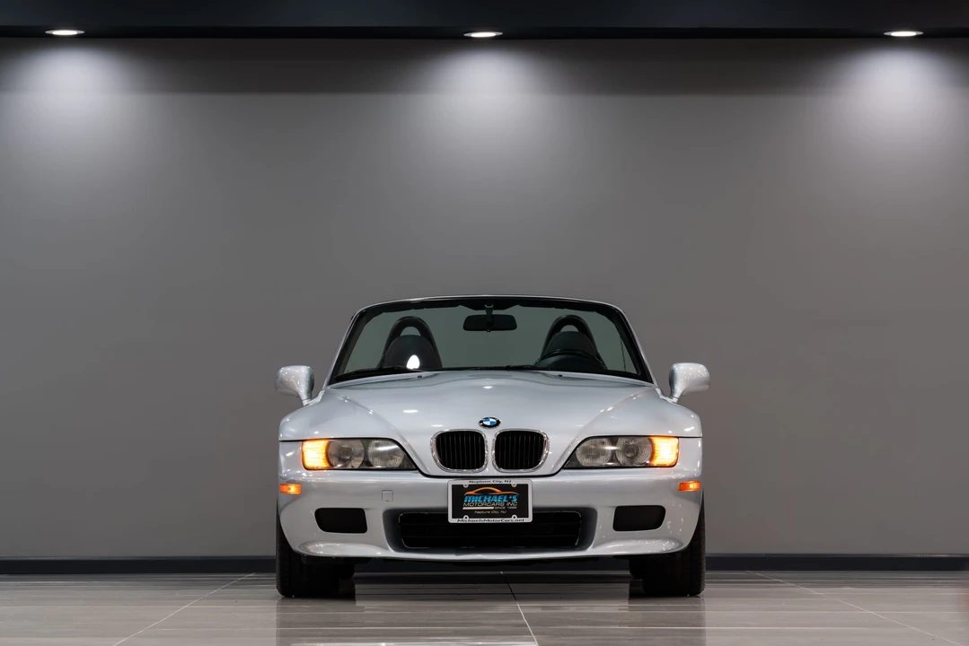 1999 BMW Z3 Roadster - Image 2 of 31