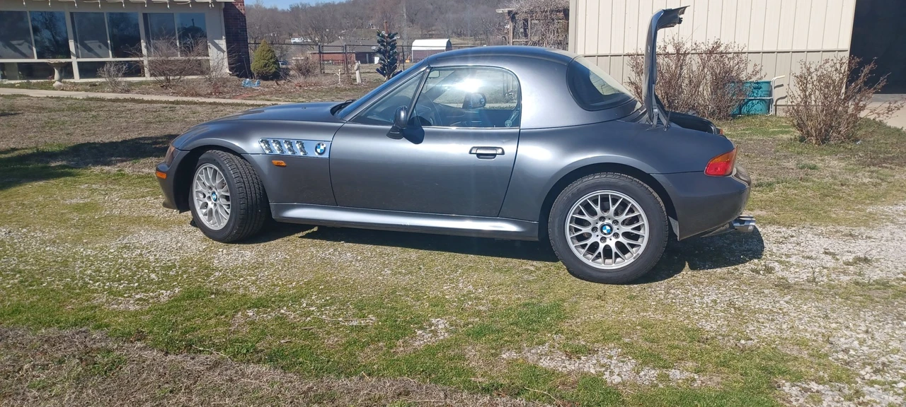 1999 BMW Z3 Roadster - Image 2 of 31