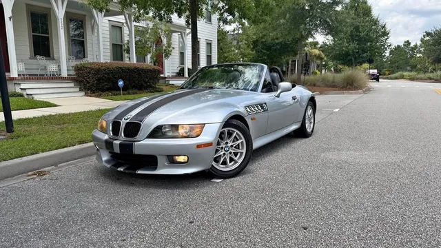 1999 BMW Z3 2.3 Roadster 2D