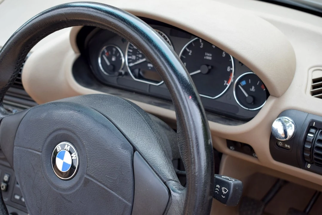 1999 BMW Z3 Roadster - Image 27 of 30