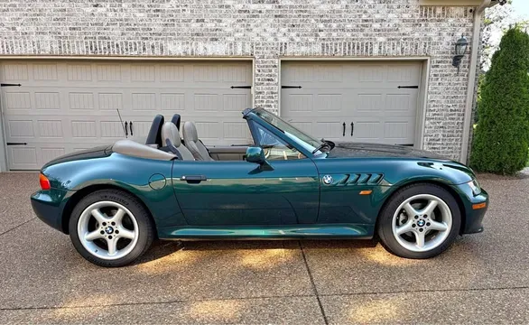 1999 BMW Z3 2.8 Roadster 2D