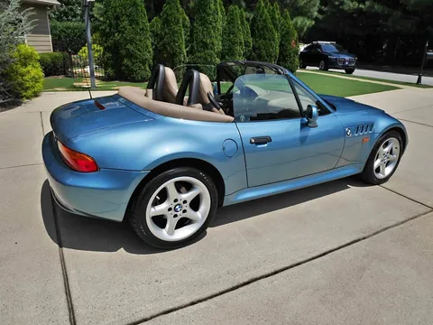 1999 BMW Z3 2.8 Roadster 2D