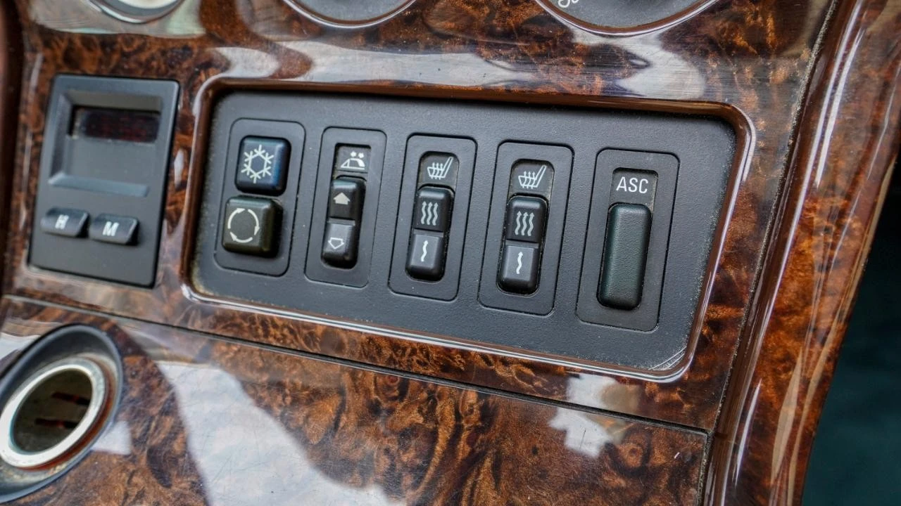 1999 BMW Z3 Roadster - Image 28 of 31