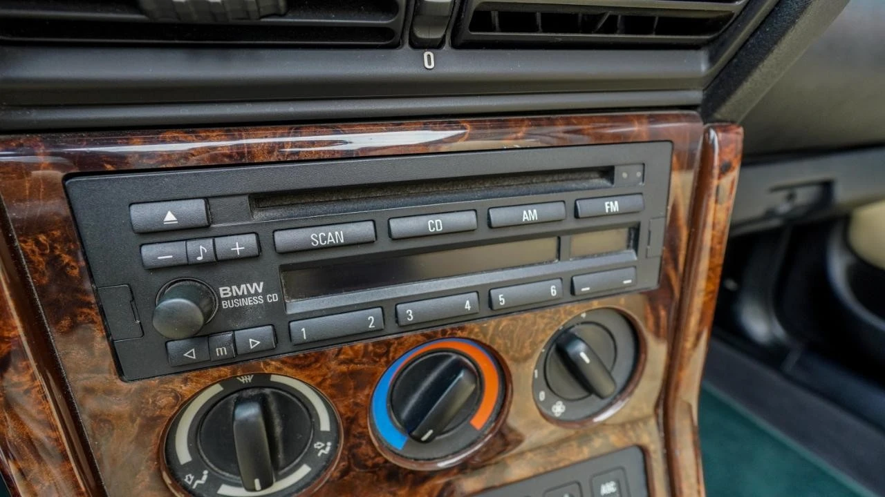 1999 BMW Z3 Roadster - Image 24 of 31