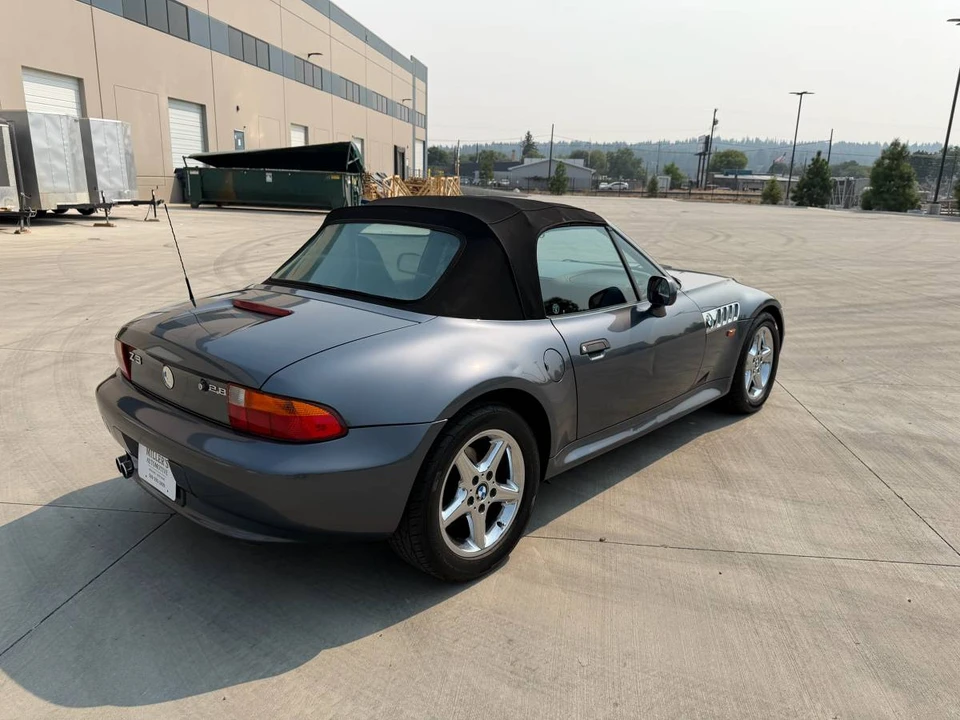 1999 BMW Z3 Roadster - Image 7 of 17