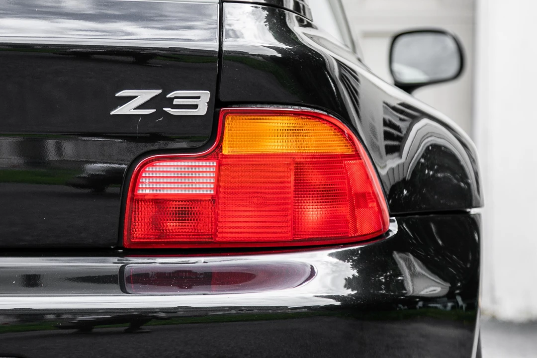 1999 BMW Z3 Coupe - Image 17 of 31