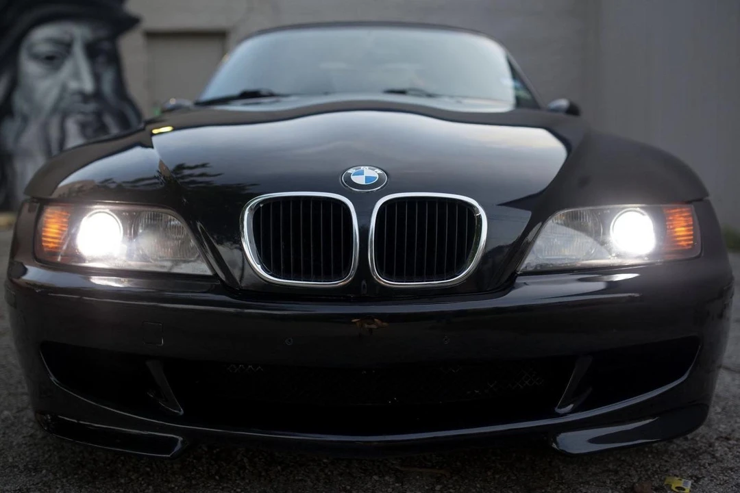 1999 BMW Z3 Roadster - Image 2 of 30