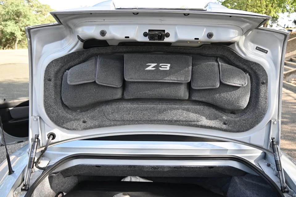 1999 BMW Z3 Roadster - Image 11 of 18