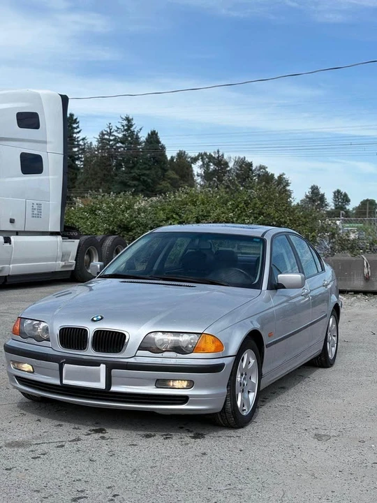 1999 BMW 3 Series - Image 2 of 5