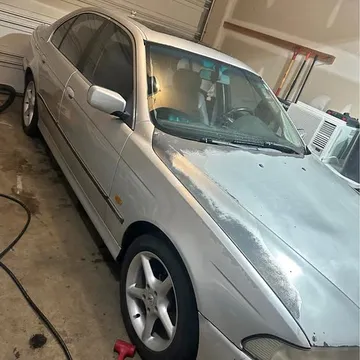 1999 BMW 528i