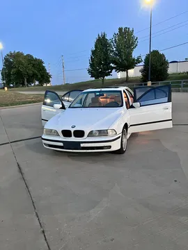 1999 BMW 528i