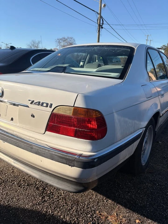 1999 BMW E38 7 Series - Image 2 of 4