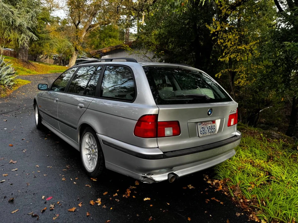 1999 BMW E39 540i - Image 2 of 6