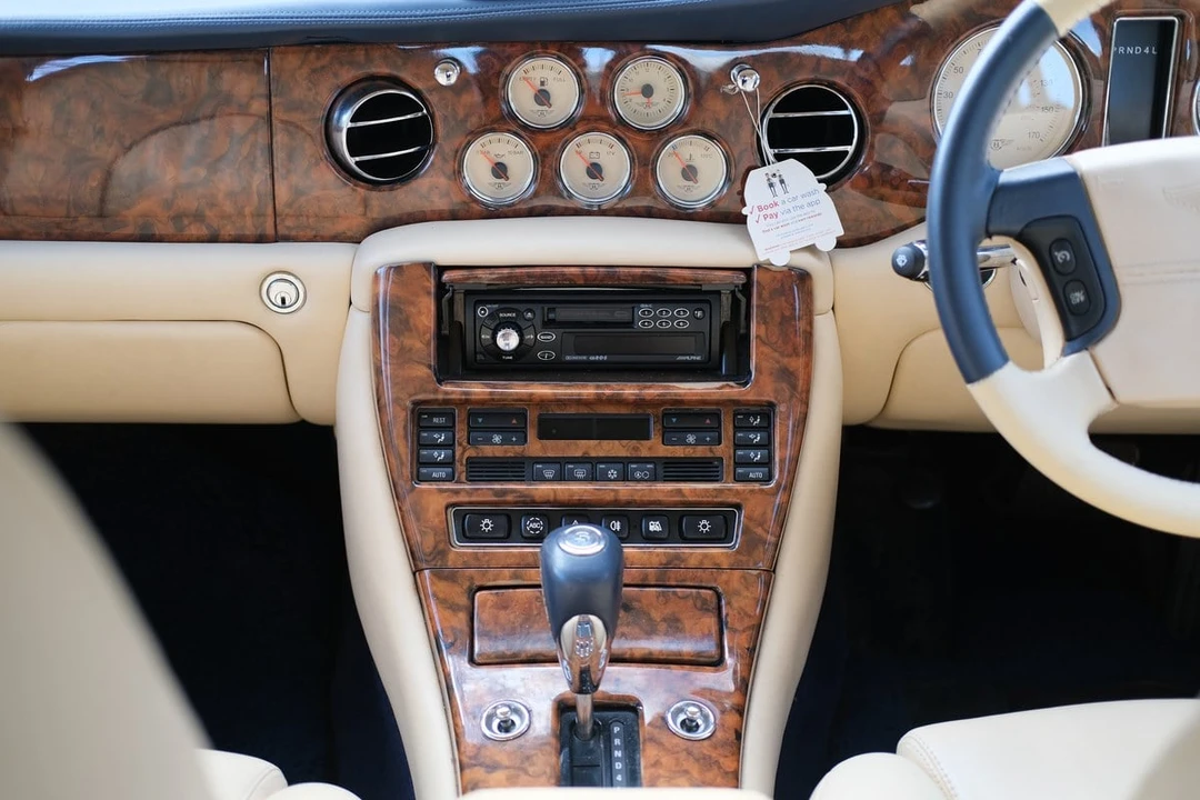 1999 Bentley Arnage - Image 28 of 30