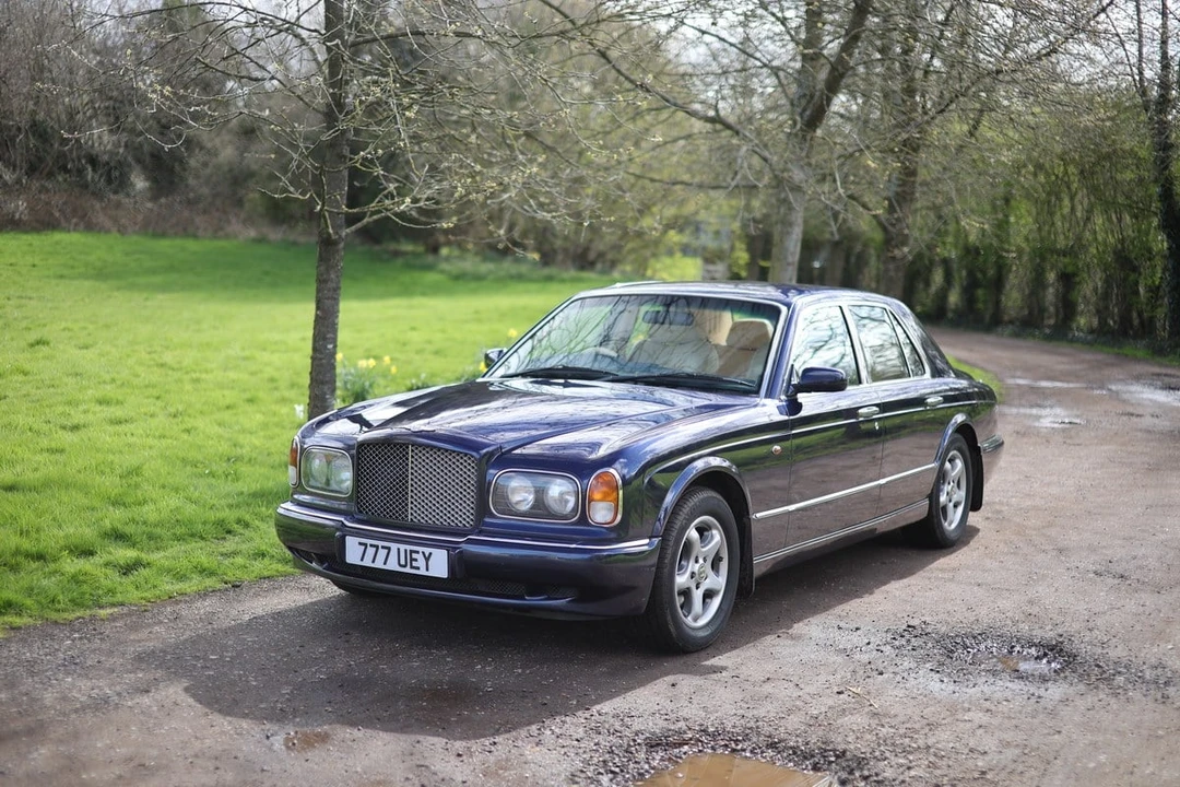 1999 Bentley Arnage - Image 2 of 30